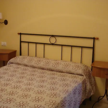 Y Nova Hotel 3*