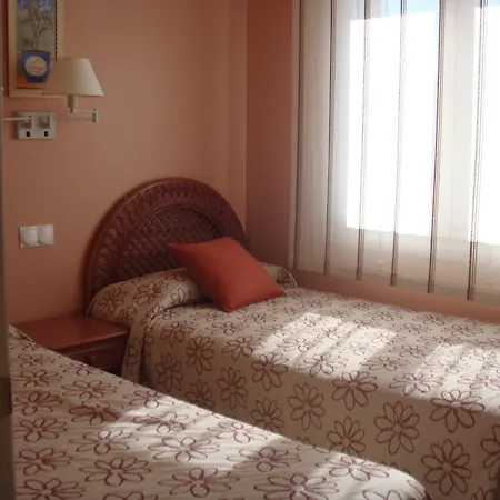 Y Nova Hotel Oliva